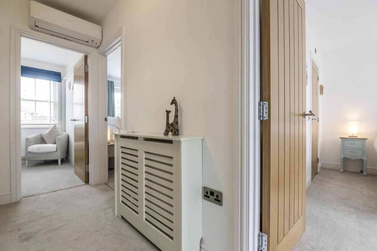 Milford Street - 5 Bedroom Luxurious Holiday Home - 손더스풋 외부 사진