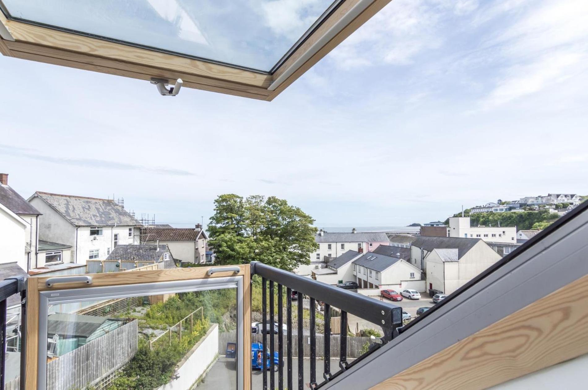Milford Street - 5 Bedroom Luxurious Holiday Home - 손더스풋 외부 사진